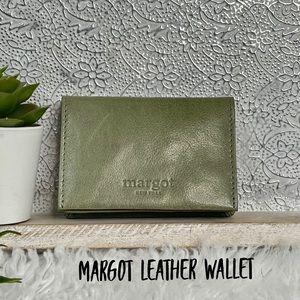 Margot Olive Green Small Leather Wallet EUC